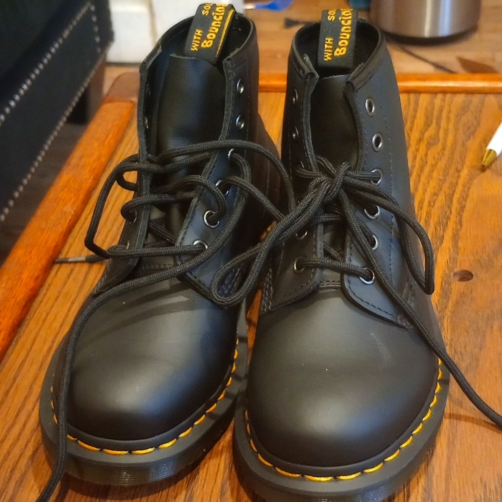 Dr. Martens NWOT Black Boots